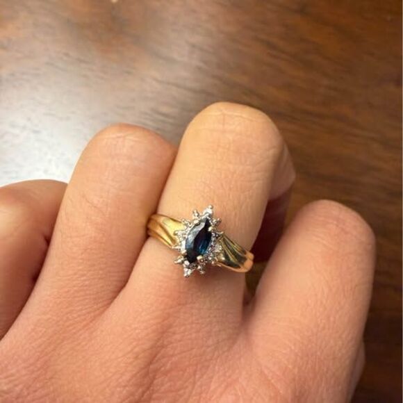 14k Solid Gold Natural Sapphire and Diamond Ring - Picture 2 of 4